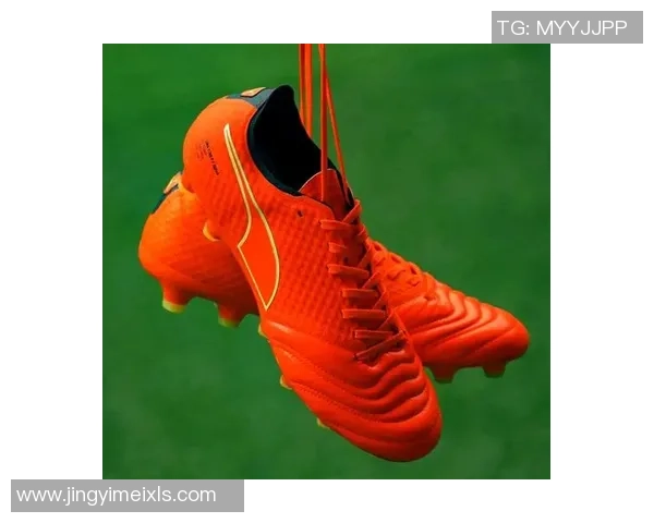 球星推荐的最佳足球鞋选择适合男士的舒适性与性能分析 球星推荐的最佳足球鞋选择适合男士的舒适性与性能分析