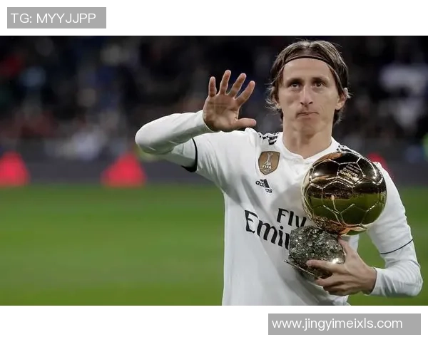 足球历史五大传奇球星巅峰对决 谁才是史上最伟大球员